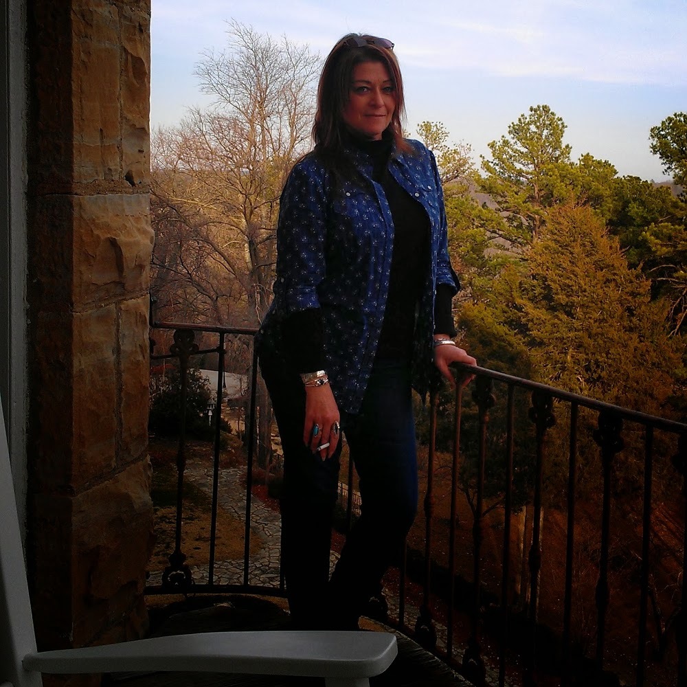 Meet your Posher, Andrea